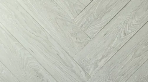 910